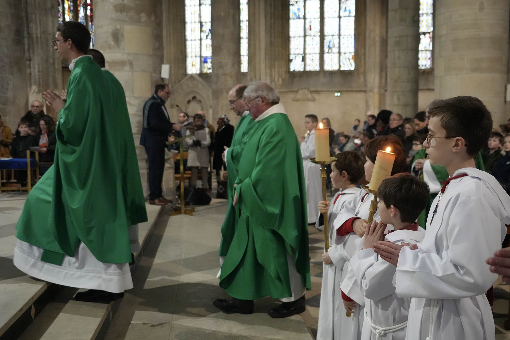 Dimanche en famille : procession d'entrée 