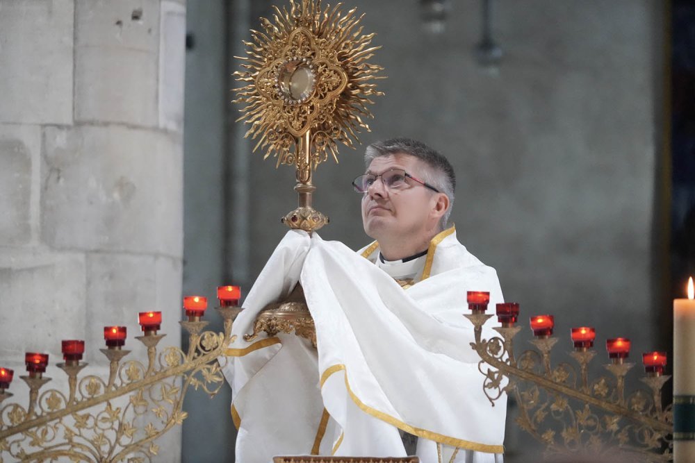 Fête Saint Laud 2023 : salut du Saint Sacrement 
