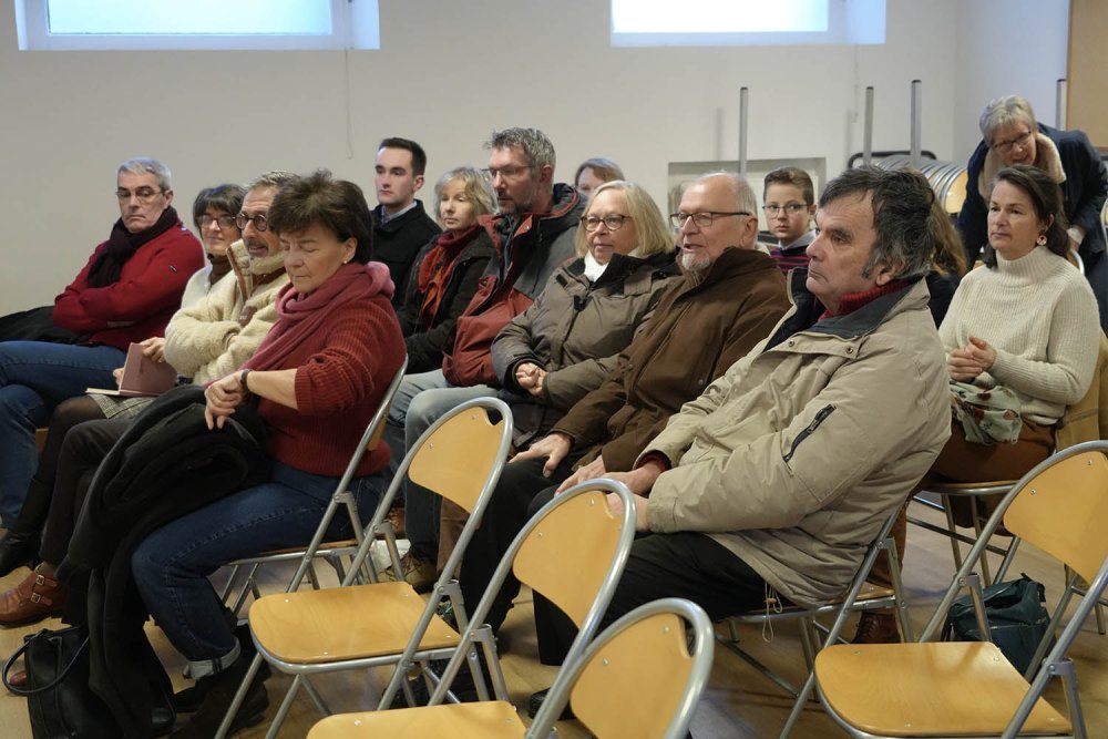 Dimanche en famille : le groupe des adultes 